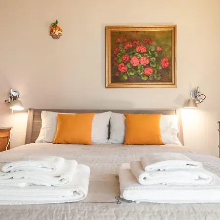 Casa Lucesole Fontanile