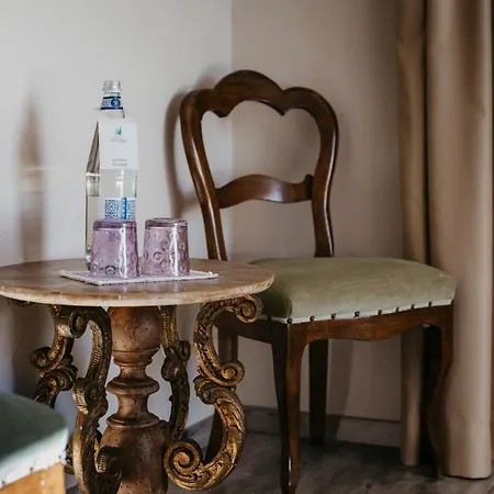 Casa Lucesole Kır Evi *